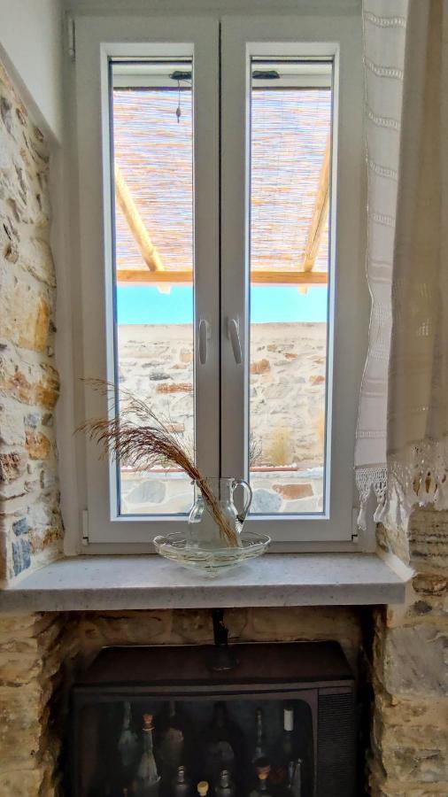 Laina Traditional Guest House Aperathos Exterior photo